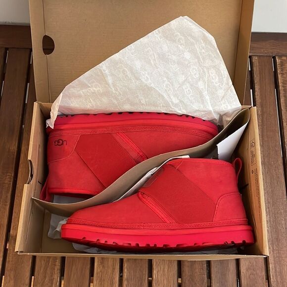 UGG Neumel II Graphic Boots Red Women Size 7 - Picture 15 of 15